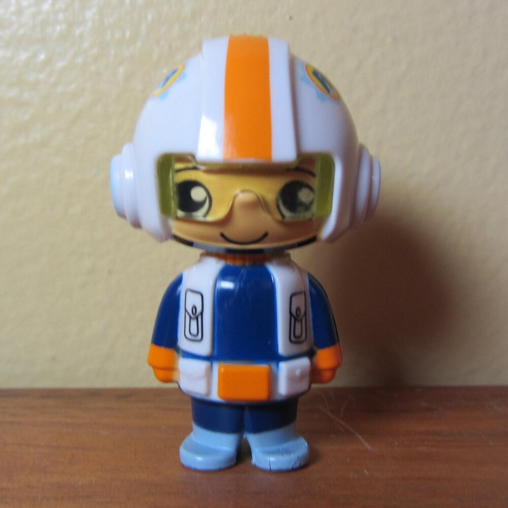 5 for $15 - Ryan’s World Mini figure galaxy star fighter ryan (W5253)